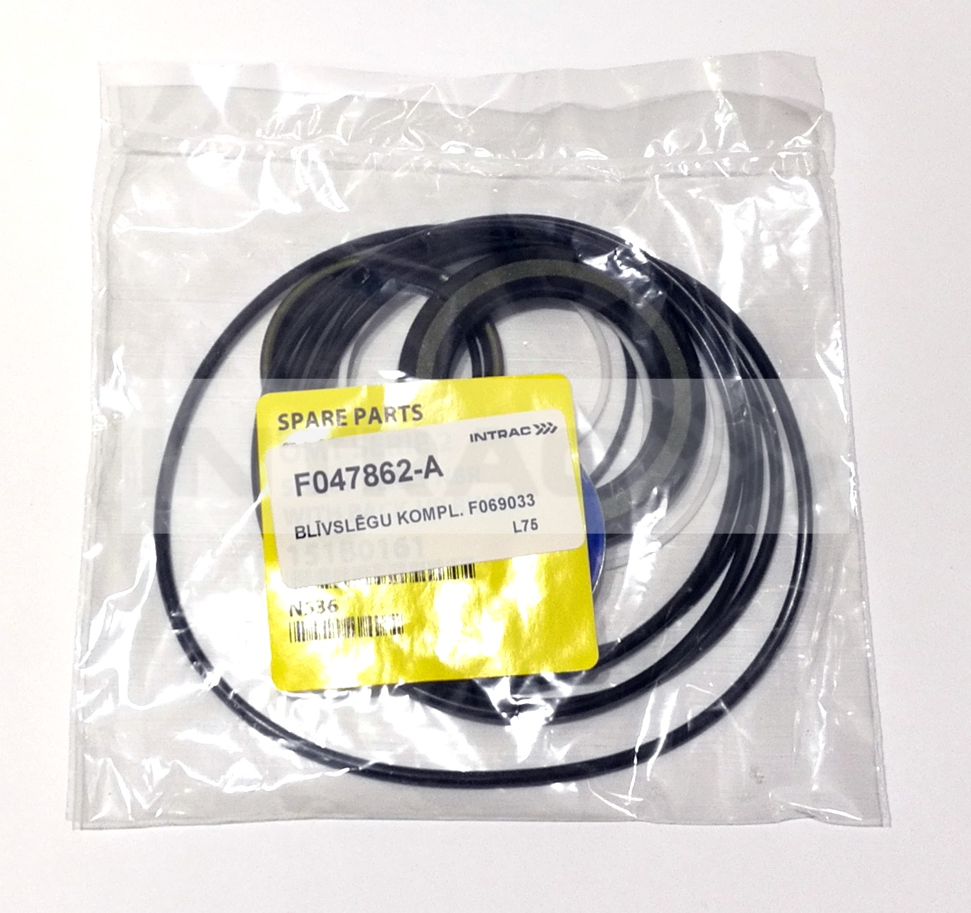 BLĪVSLĒGU KOMPL. F069033